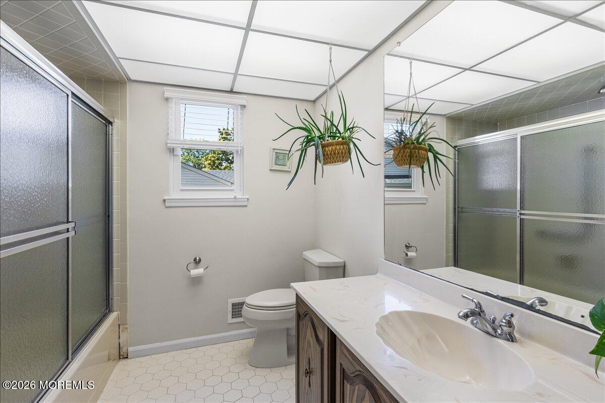 36 Lakeview Drive Marlboro NJ 07746