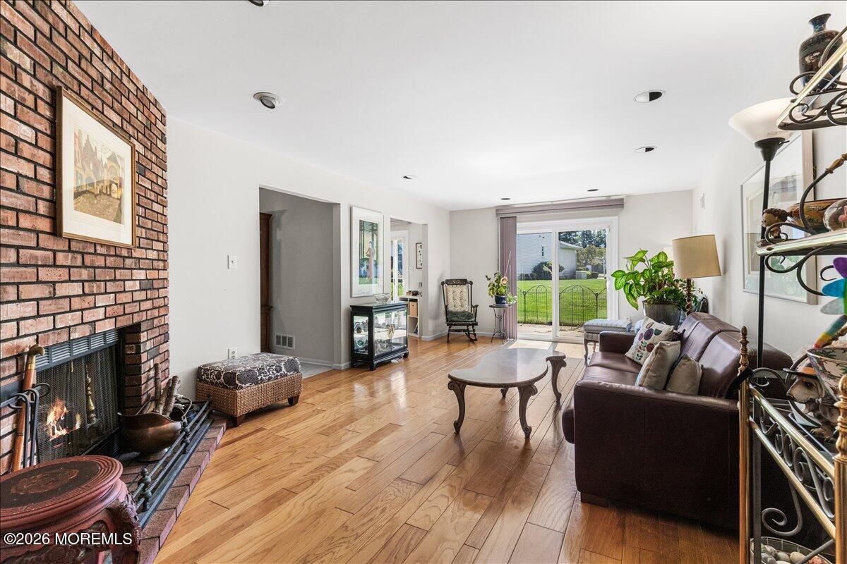36 Lakeview Drive Marlboro NJ 07746