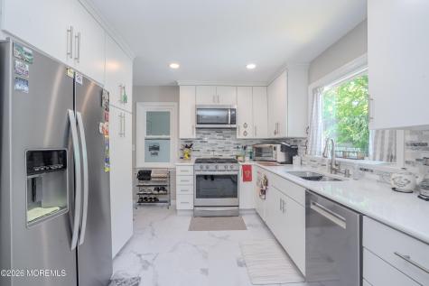 172 Ellisdale Road Allentown NJ 08501
