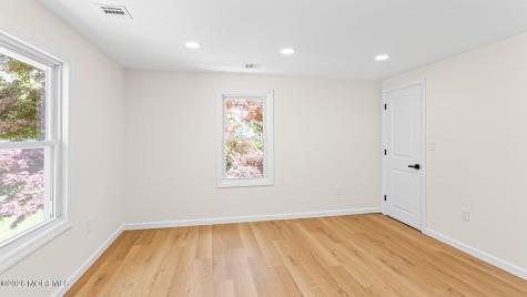 17 Henry Street Freehold NJ 07728