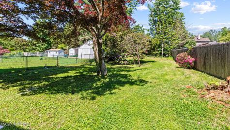 17 Henry Street Freehold NJ 07728