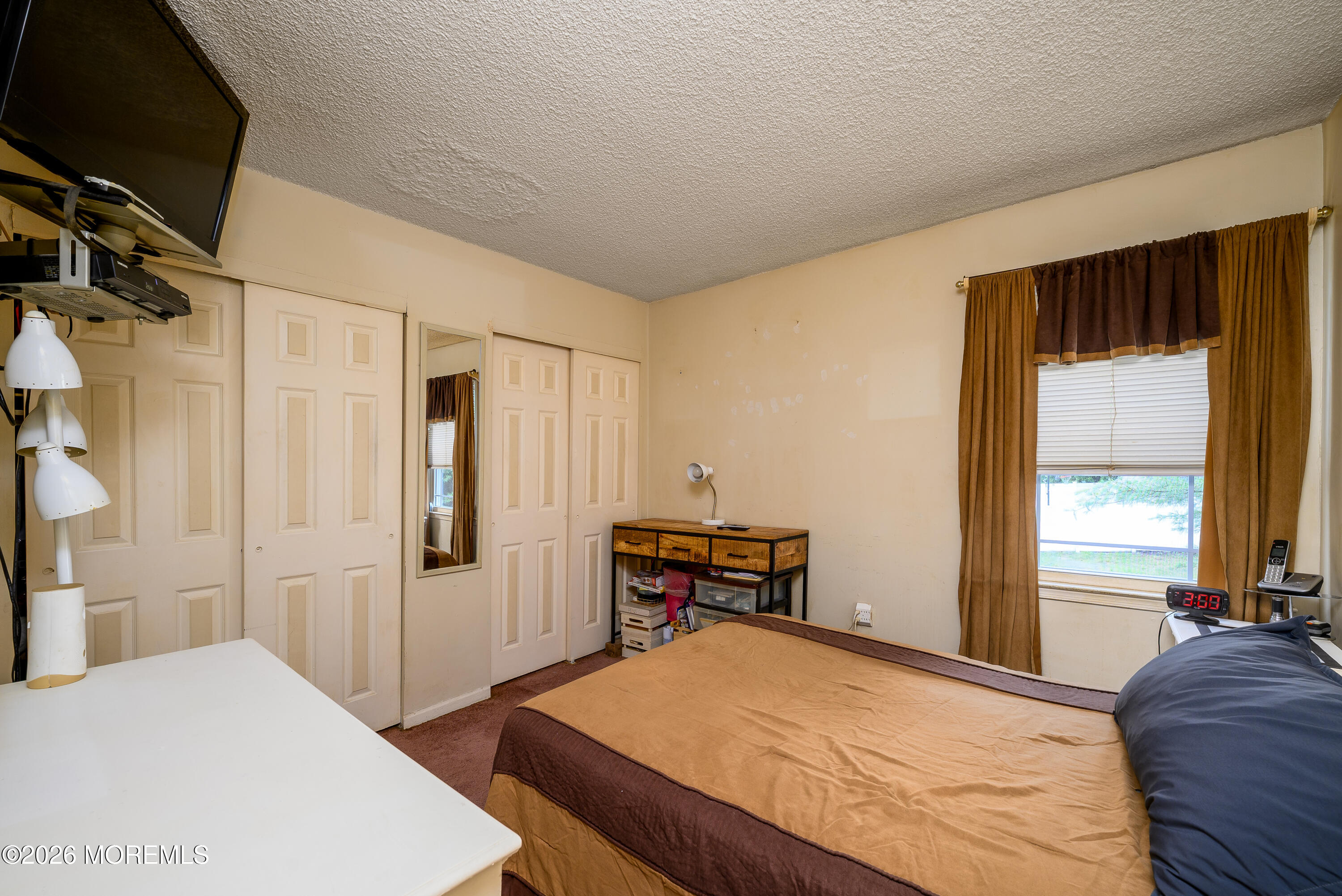 4 Boston Court Howell NJ 07731