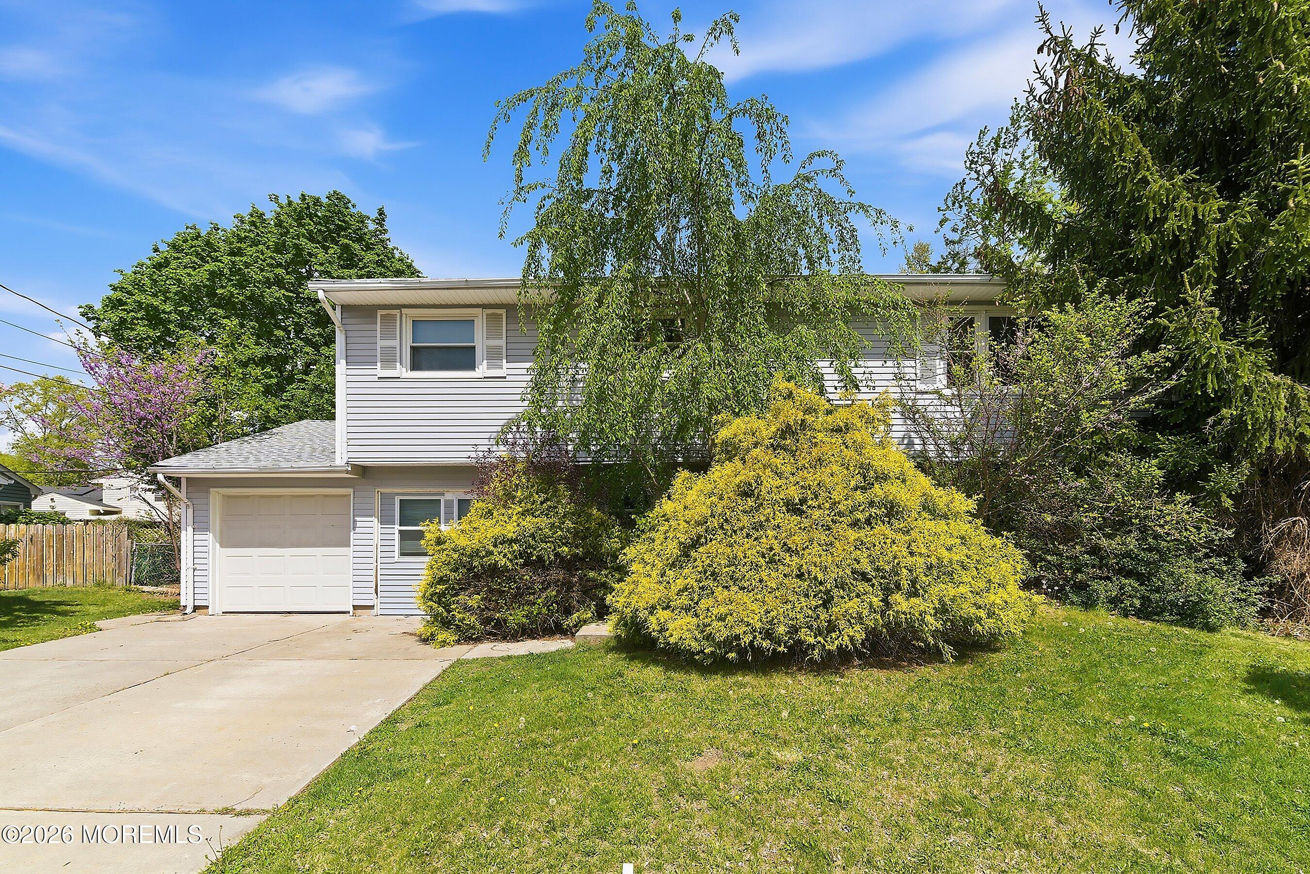 1363 E Peoria Place North Brunswick NJ 08902