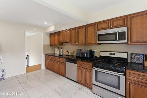 1363 E Peoria Place North Brunswick NJ 08902