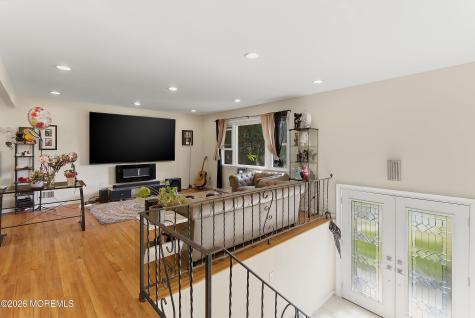 1363 E Peoria Place North Brunswick NJ 08902