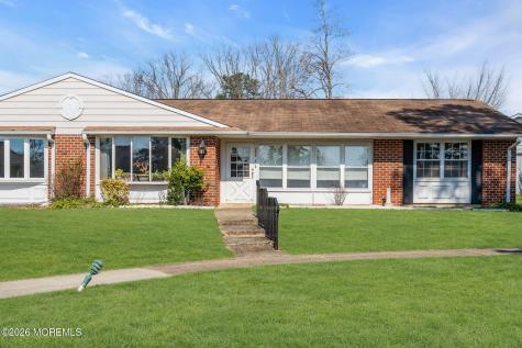966B Argyll Circle Lakewood NJ 08701