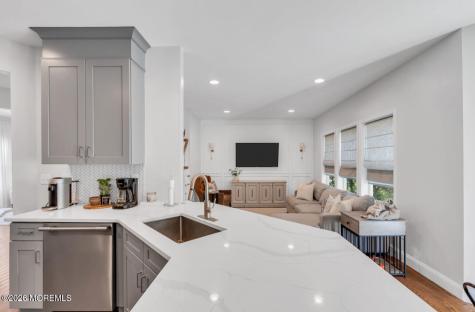 1 Mackenzie Court Whiting NJ 08759