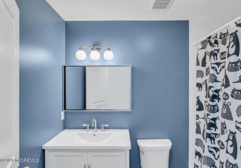 1 Mackenzie Court Whiting NJ 08759