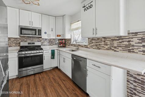 88 Curtis Place Toms River NJ 08753