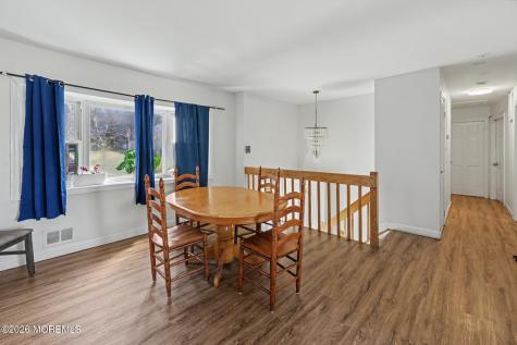 88 Curtis Place Toms River NJ 08753