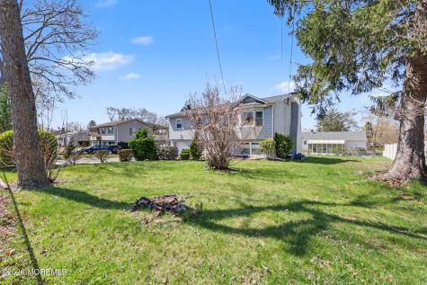 88 Curtis Place Toms River NJ 08753