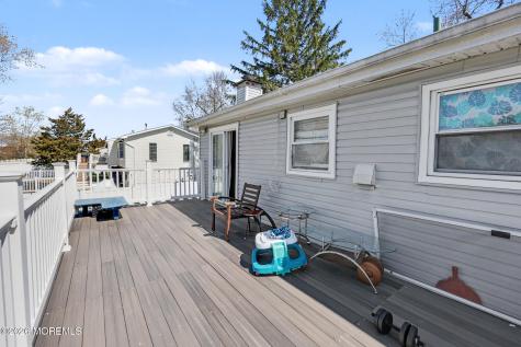 88 Curtis Place Toms River NJ 08753