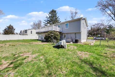 88 Curtis Place Toms River NJ 08753