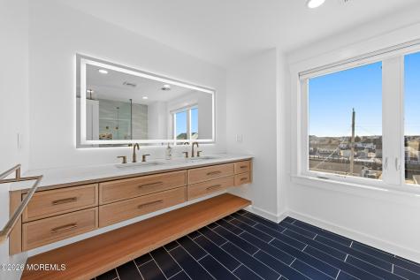 104 Gregg Drive Beach Haven West NJ 08050