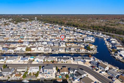 104 Gregg Drive Beach Haven West NJ 08050