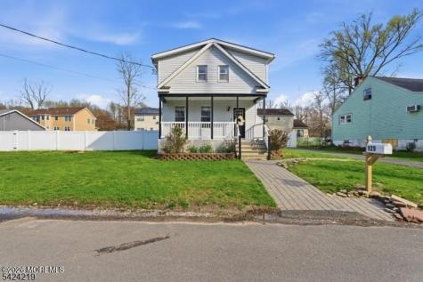 129 Willow Avenue Aberdeen NJ 07747