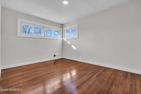 1663 Columbus Place Rahway NJ 07065