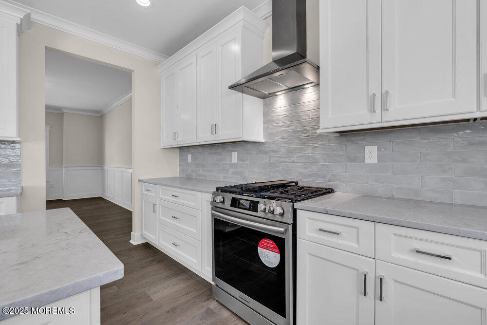 6 Potters Court Bayville NJ 08721
