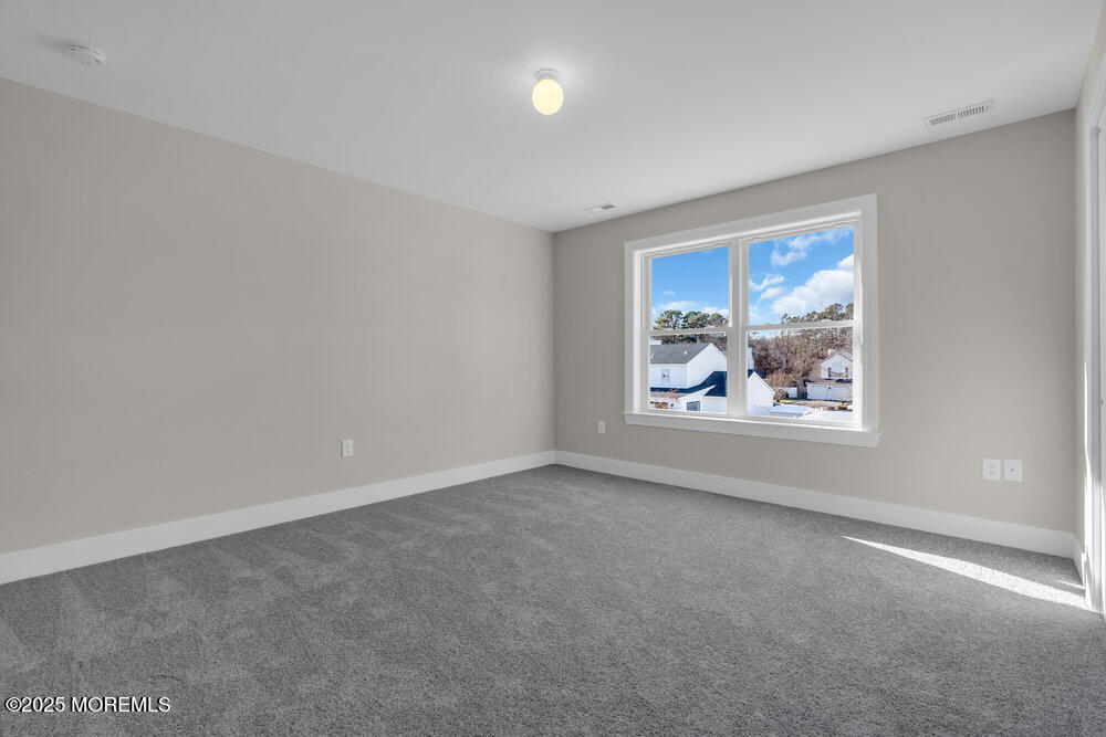 6 Potters Court Bayville NJ 08721