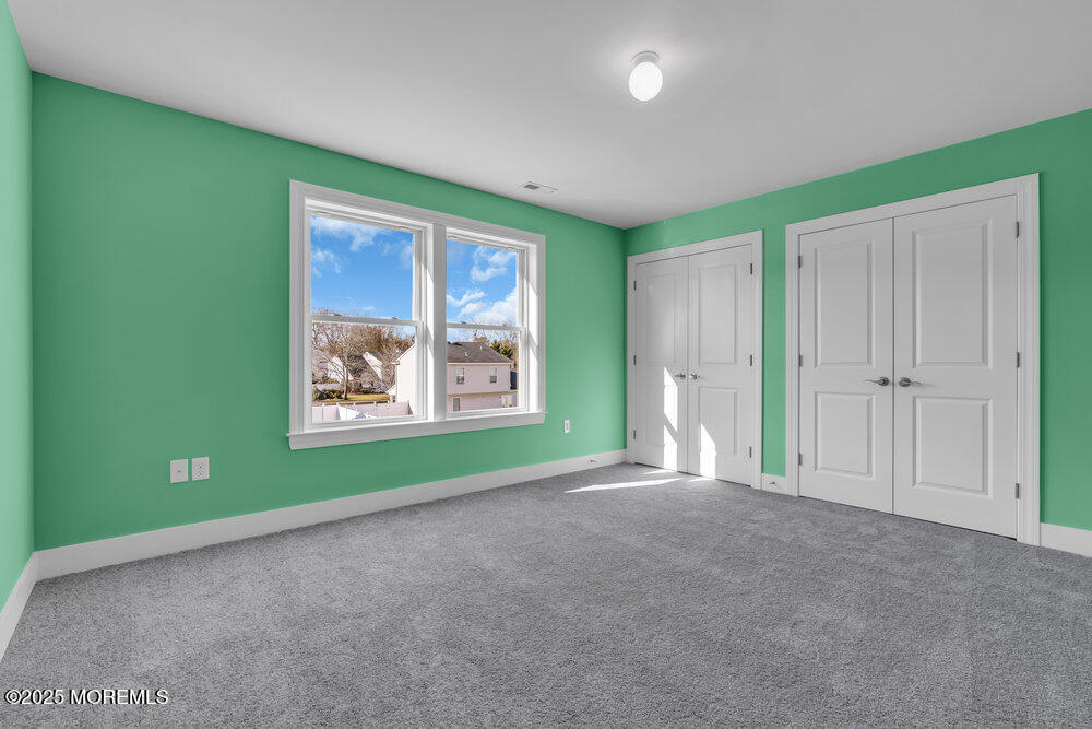 6 Potters Court Bayville NJ 08721