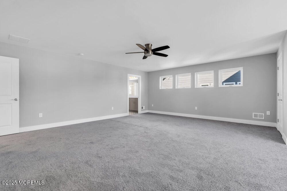 6 Potters Court Bayville NJ 08721