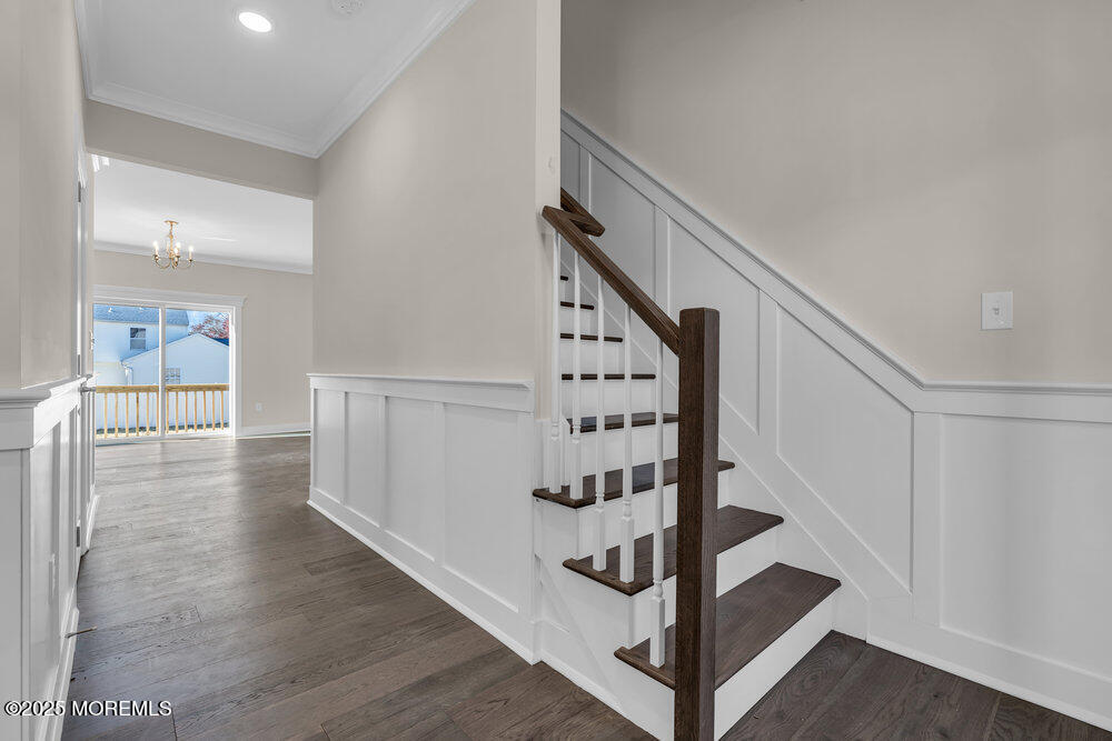6 Potters Court Bayville NJ 08721