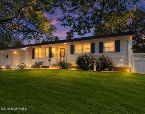 35 Drexel Drive Jackson NJ 08527