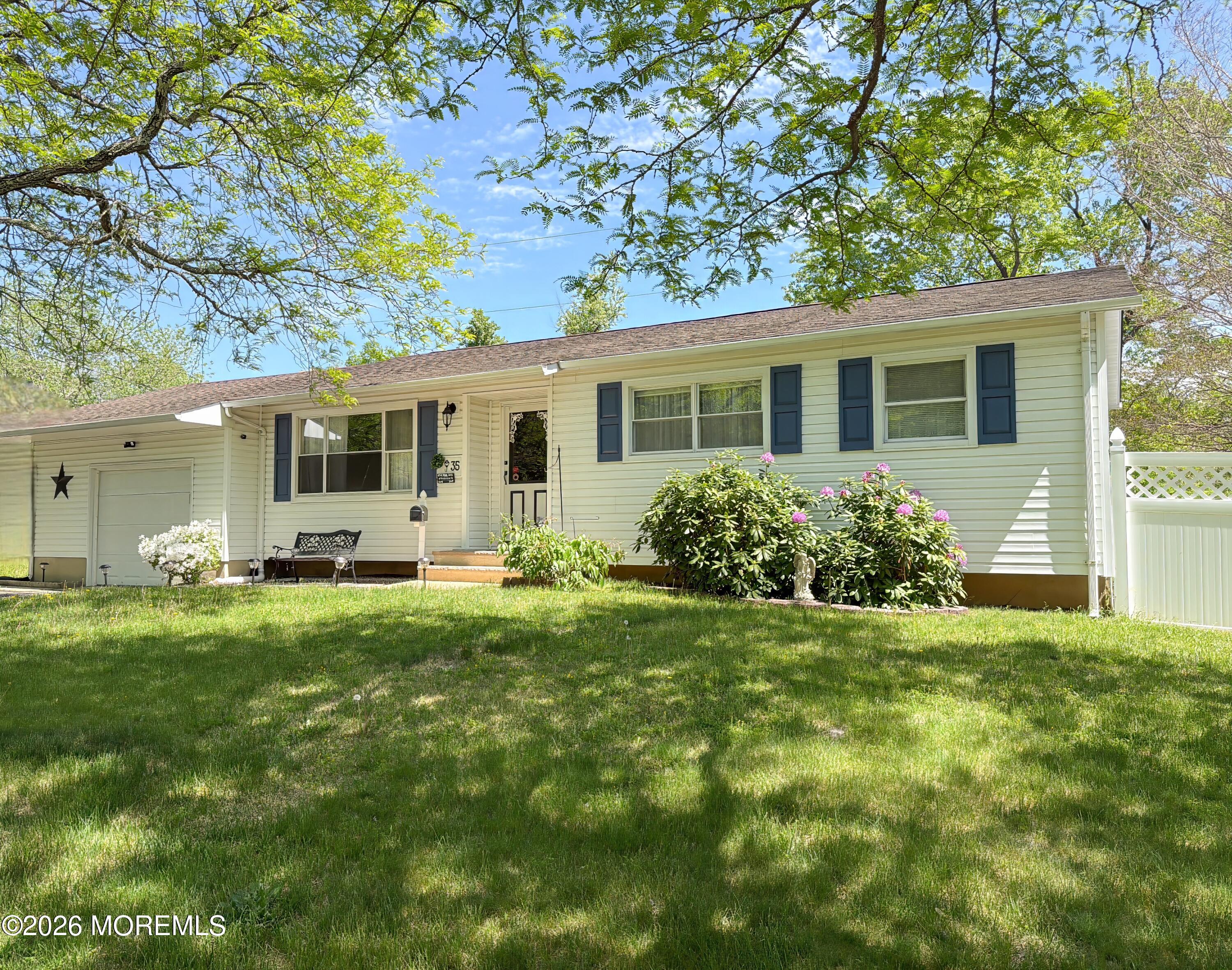 35 Drexel Drive Jackson NJ 08527