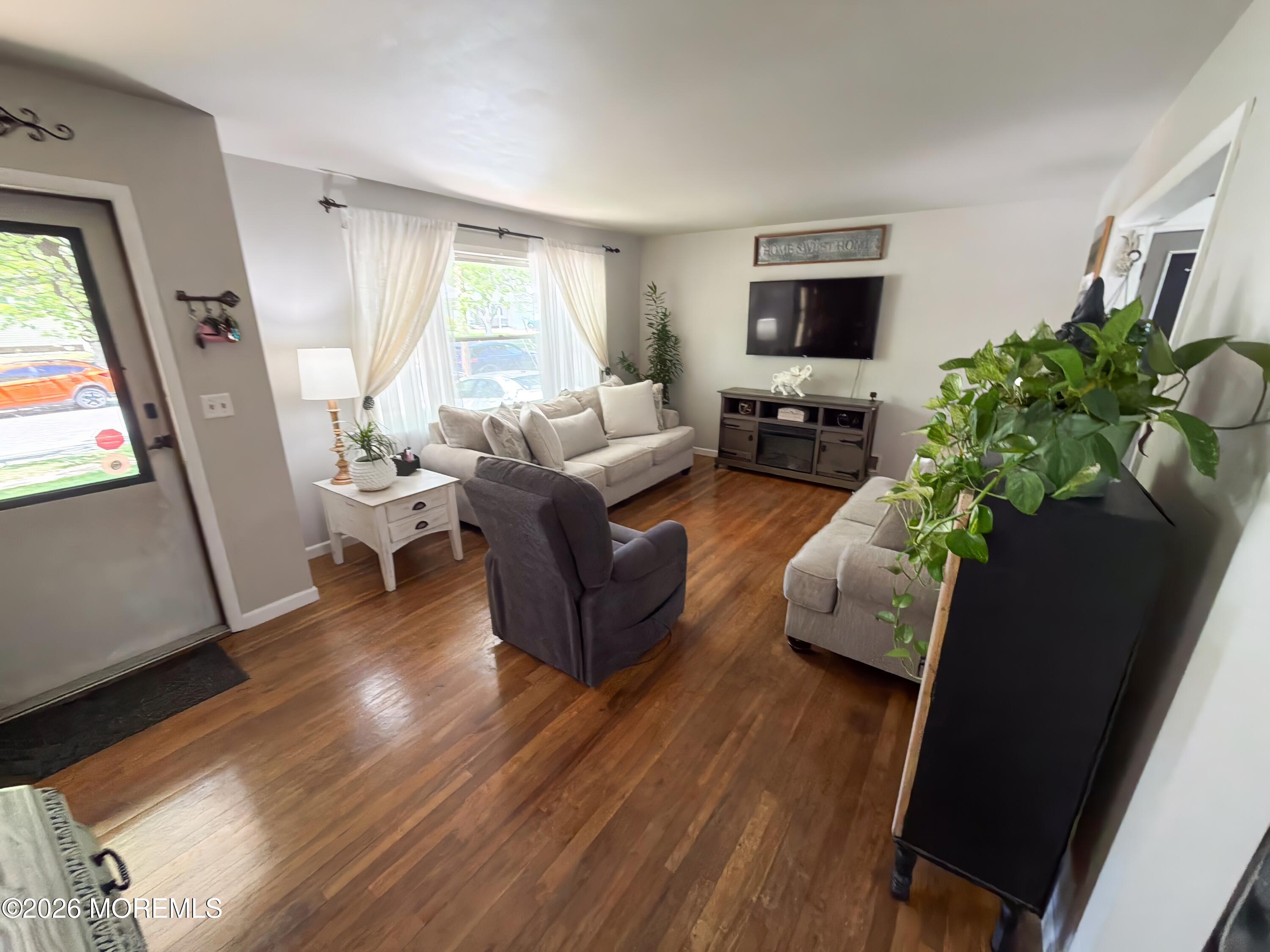 35 Drexel Drive Jackson NJ 08527