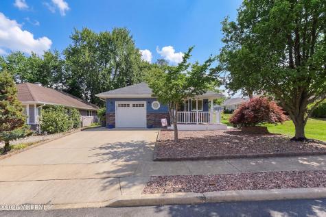 2256 Mount Hope Lane Toms River NJ 08753