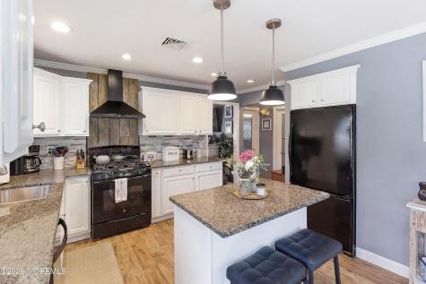 2256 Mount Hope Lane Toms River NJ 08753