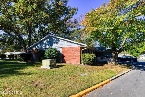 450D Cheshire Court Lakewood NJ 08701