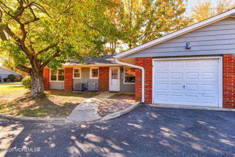 450D Cheshire Court Lakewood NJ 08701