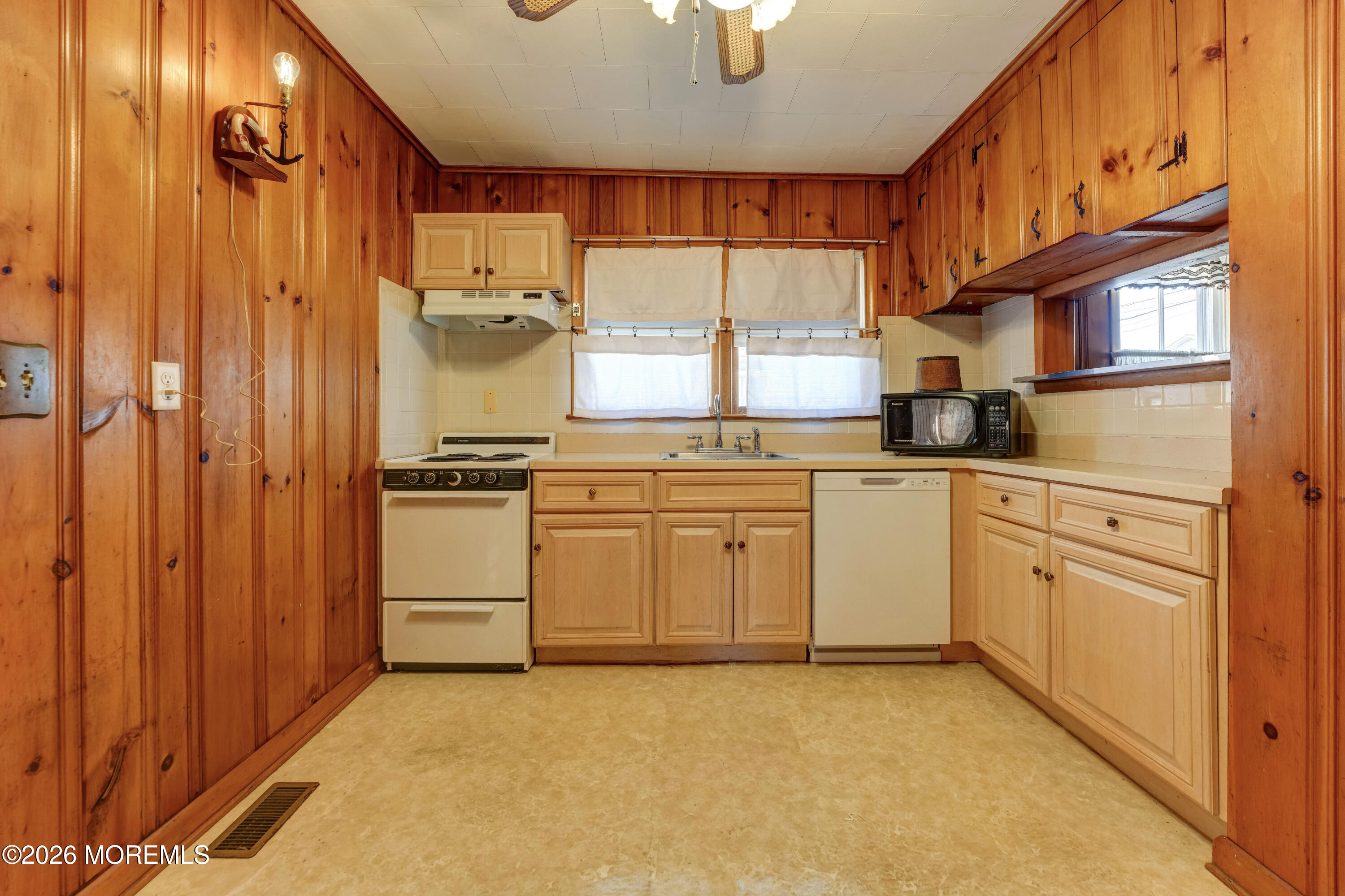 570 Central Avenue Spring Lake Heights NJ 07762