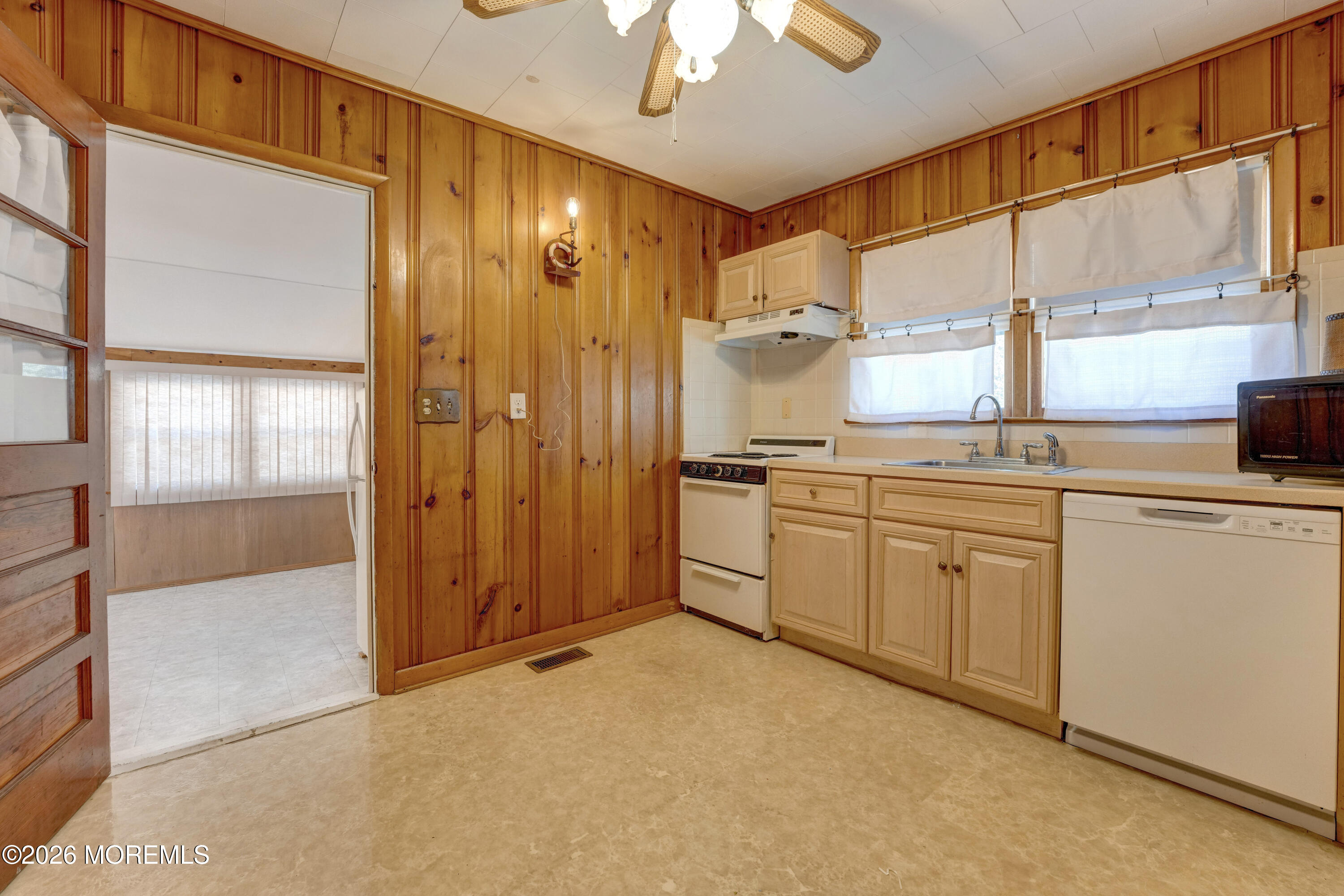 570 Central Avenue Spring Lake Heights NJ 07762