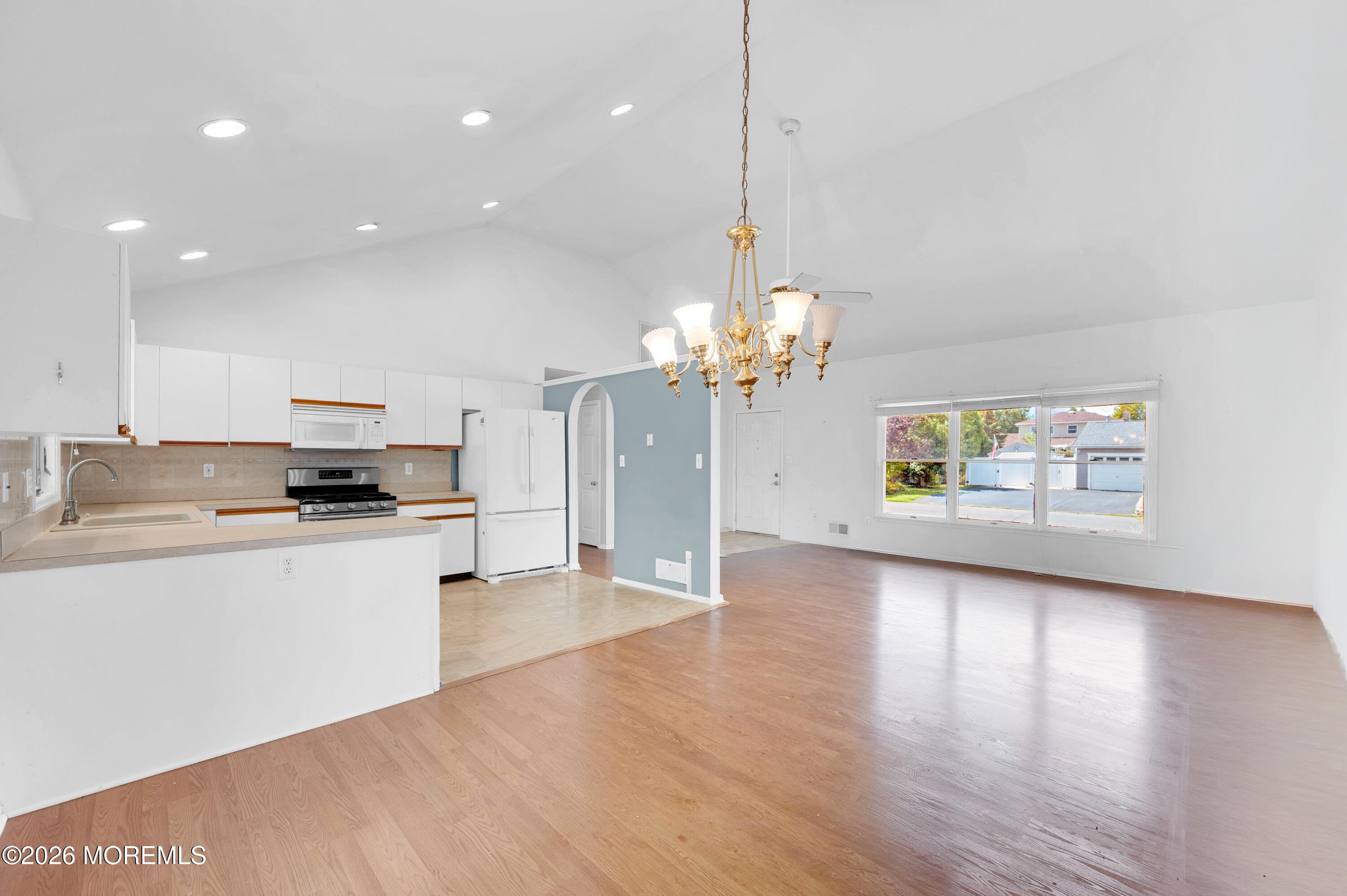 313 Tennessee Drive Brick NJ 08723