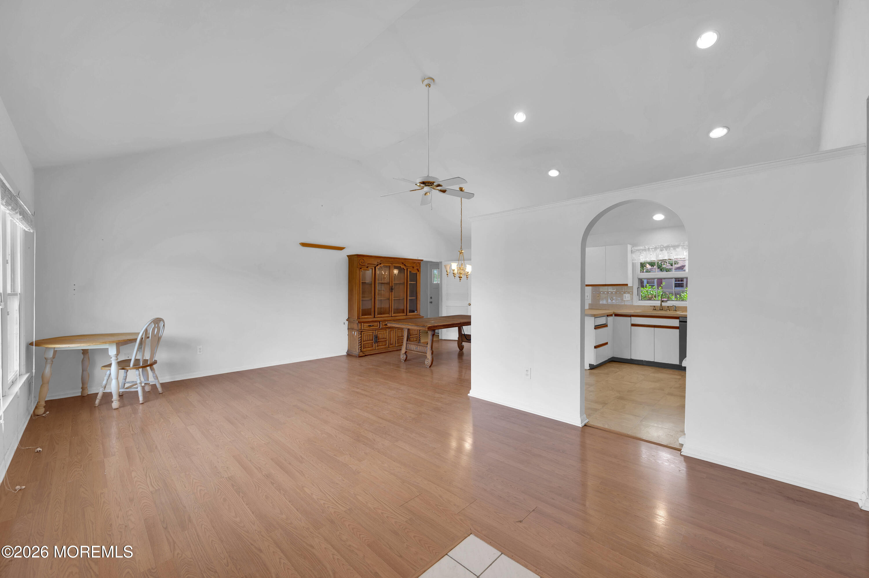 313 Tennessee Drive Brick NJ 08723