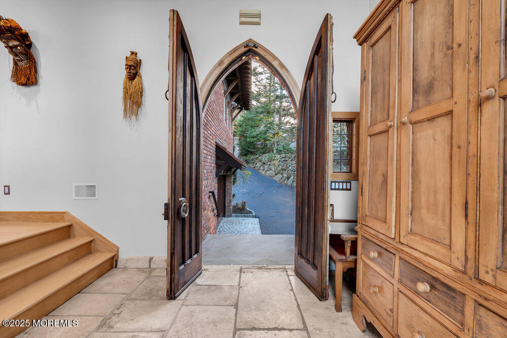 18 Belvidere Road Atlantic Highlands NJ 07716