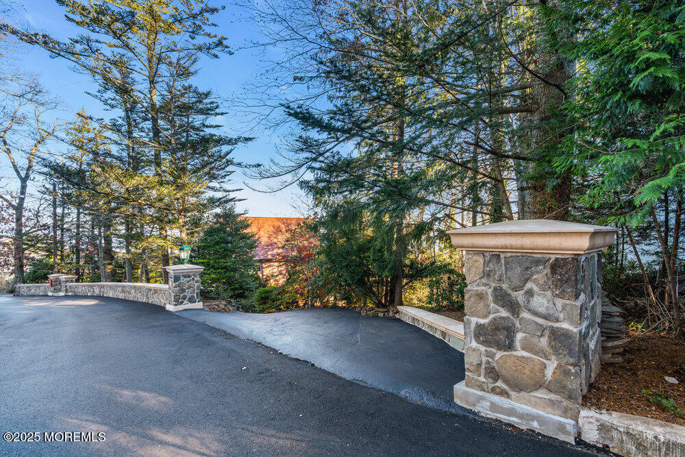 18 Belvidere Road Atlantic Highlands NJ 07716