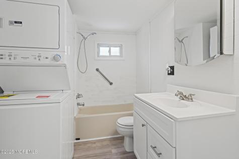 17 Gary Avenue Hazlet NJ 07734