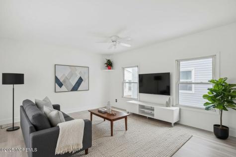 17 Gary Avenue Hazlet NJ 07734