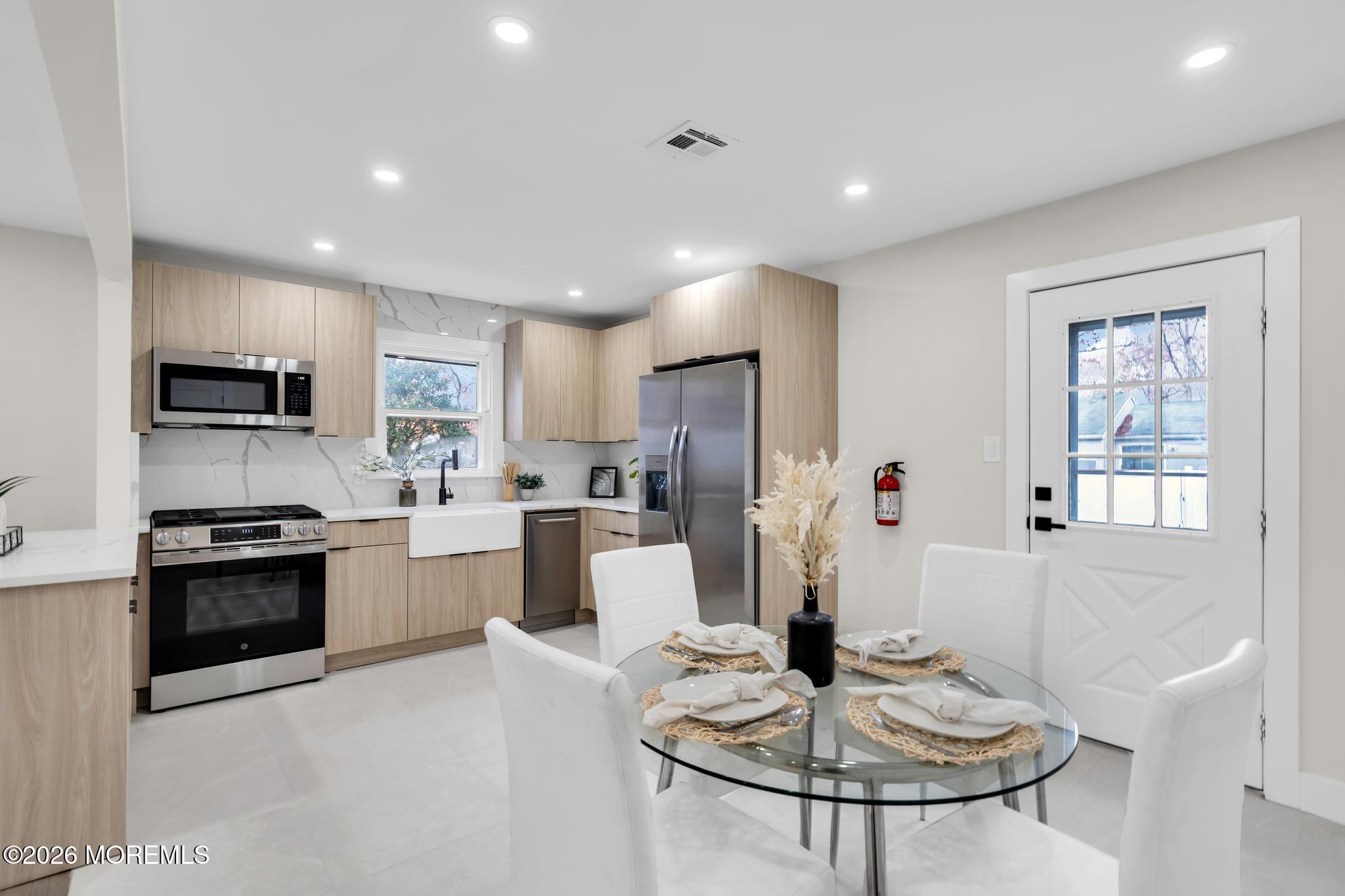 1186 Galley Avenue Manahawkin NJ 08050