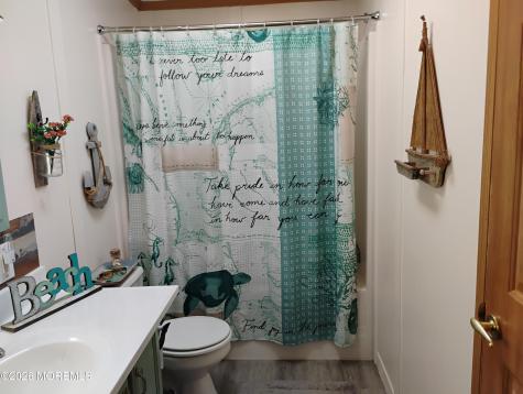 610 Walden Way Whiting NJ 08759