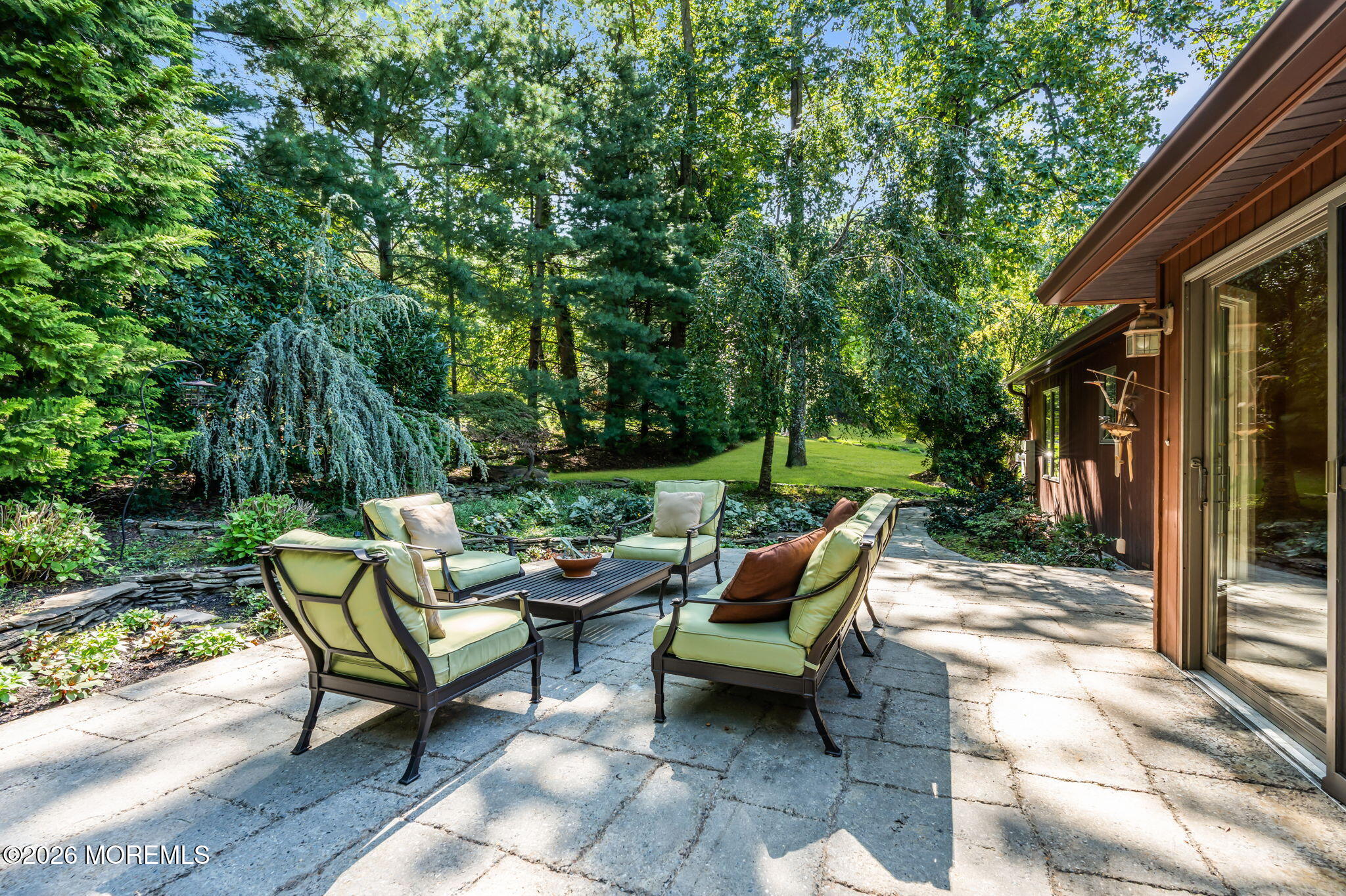 29 Red Coach Lane Holmdel NJ 07733