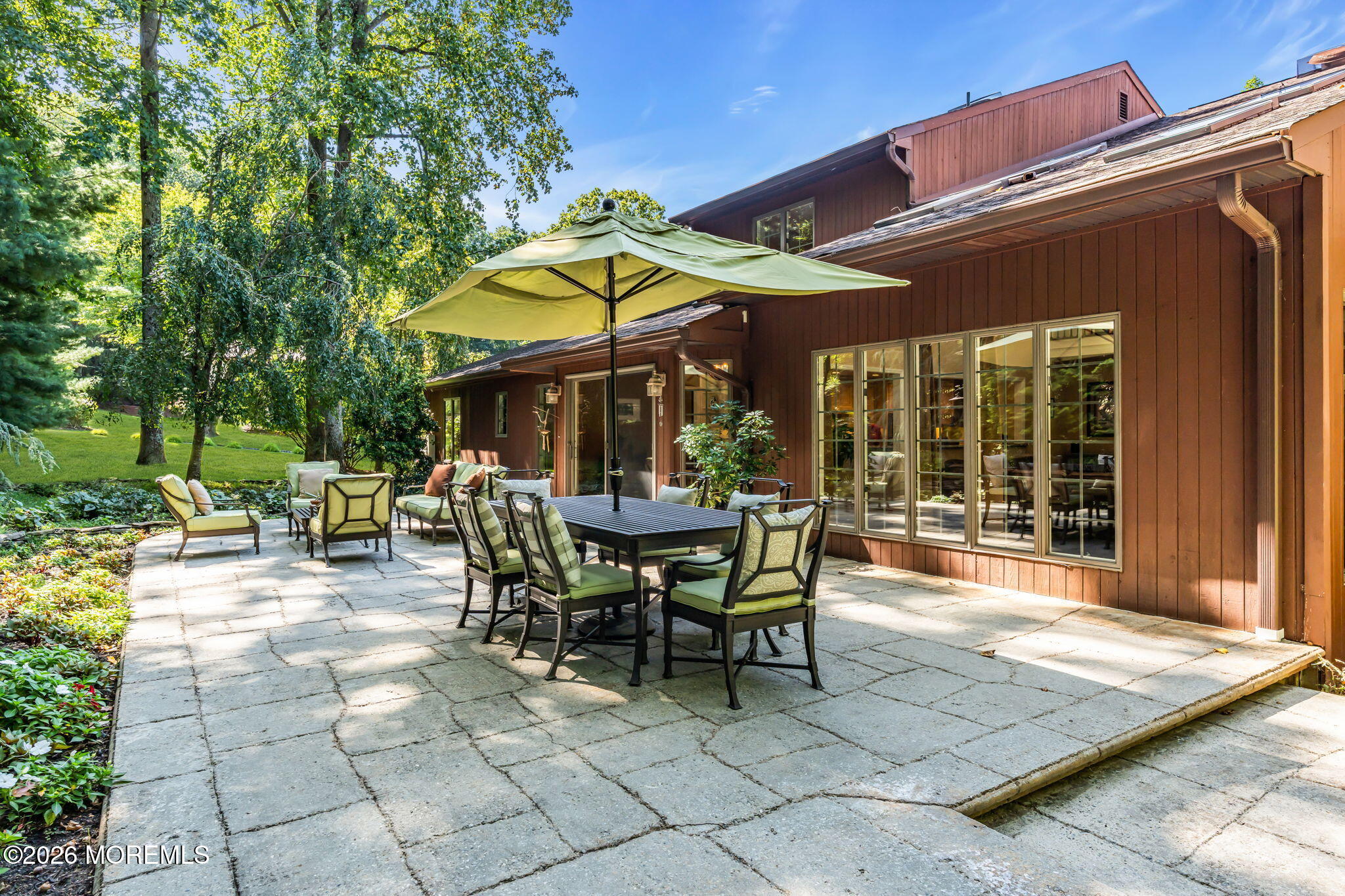 29 Red Coach Lane Holmdel NJ 07733