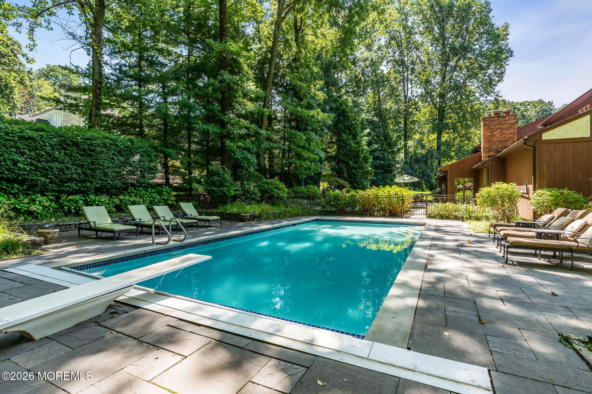 29 Red Coach Lane Holmdel NJ 07733
