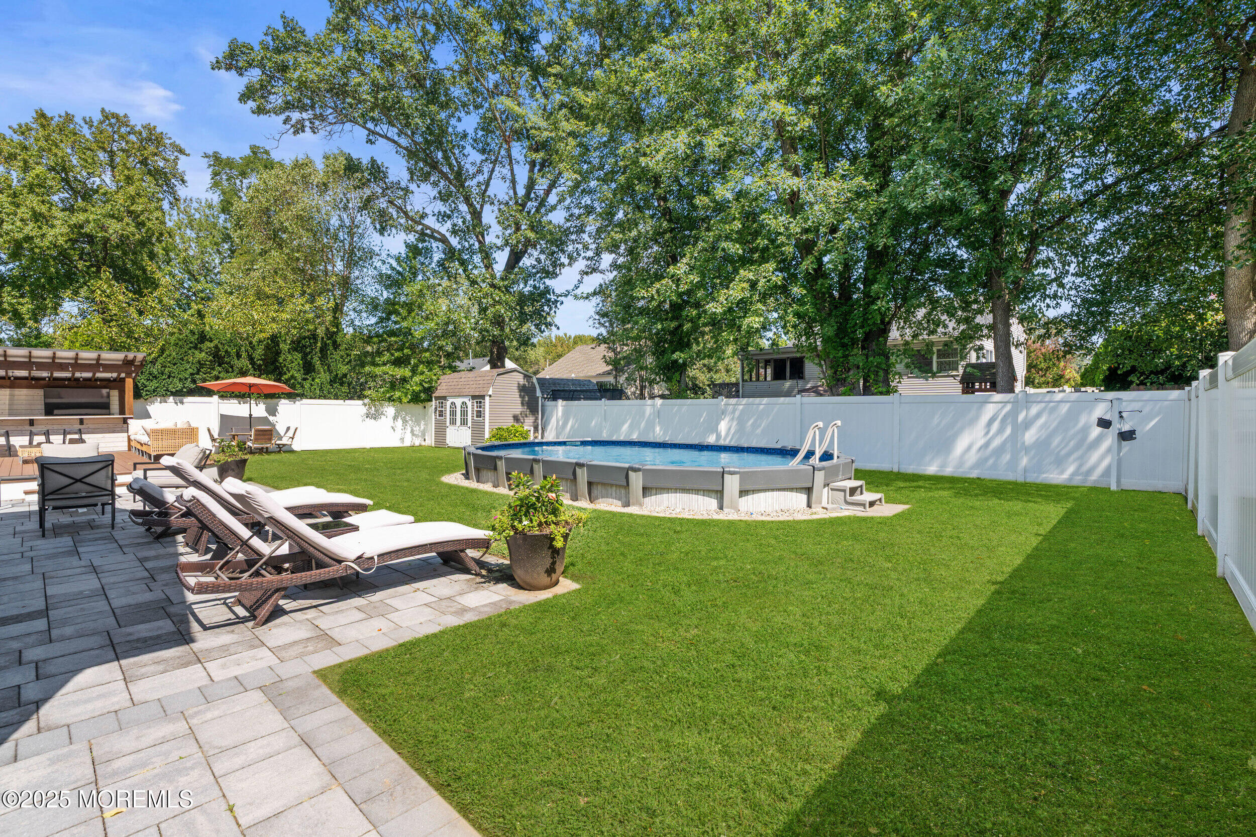 27 Branch Road Oakhurst NJ 07755