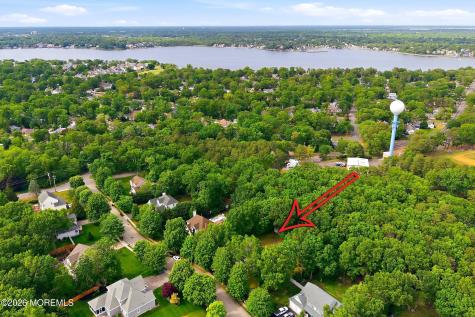 8 Country Woods Lane Pine Beach NJ 08741