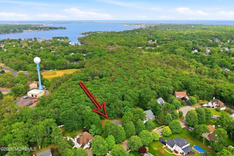 8 Country Woods Lane Pine Beach NJ 08741