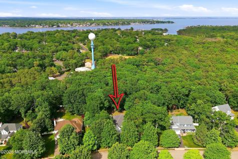 8 Country Woods Lane Pine Beach NJ 08741